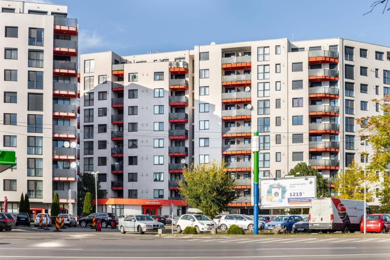 Ari Red Apartment In Complexul Ared Kaufland Арад Екстериор снимка