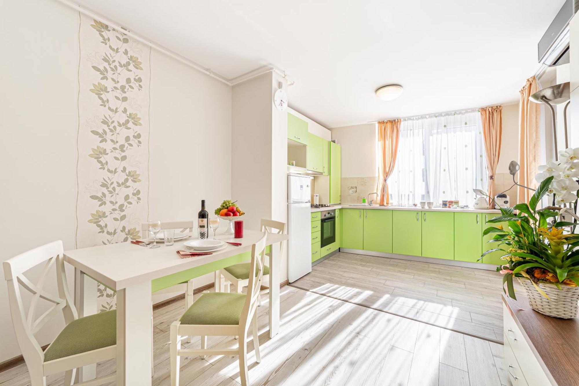 Ari Red Apartment In Complexul Ared Kaufland Арад Екстериор снимка